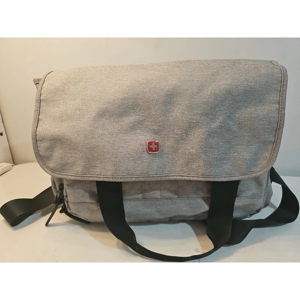 Swiss Edition Large Shoulder Messenger Overnight Bag diaper travel Bag Multi-use
